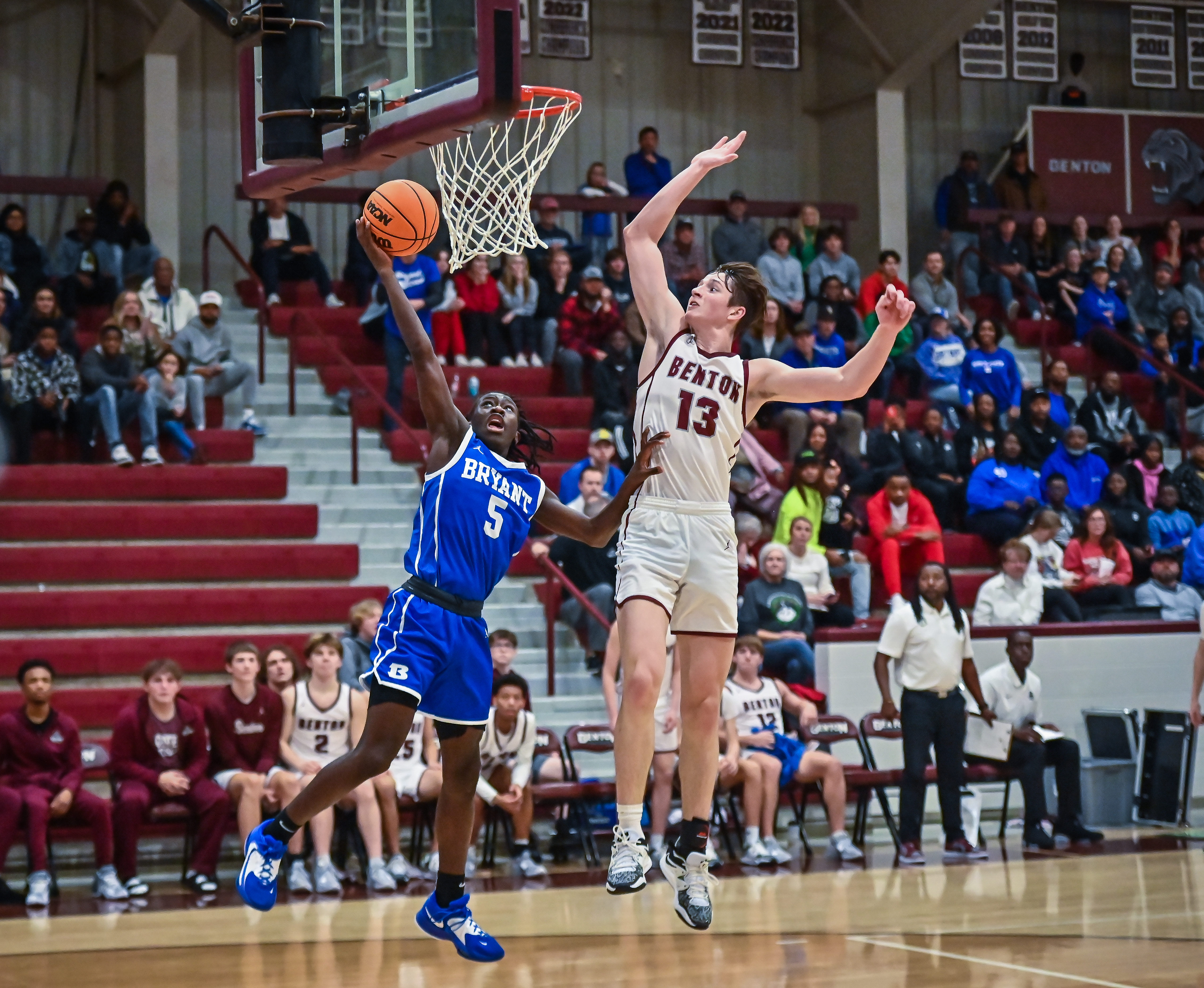 Arkansas boys high school basketball: The Bryant Hornets cruised to a 67-51 win over the Benton Panthers on December 17, 2022.